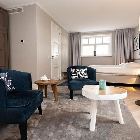 Hampton Home B&B Suites Де Коох Екстериор снимка