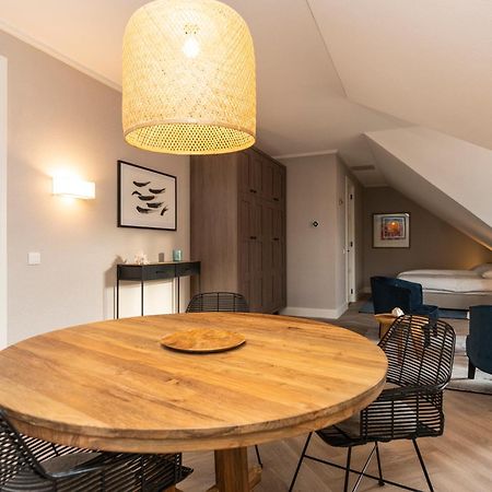 Hampton Home B&B Suites Де Коох Екстериор снимка
