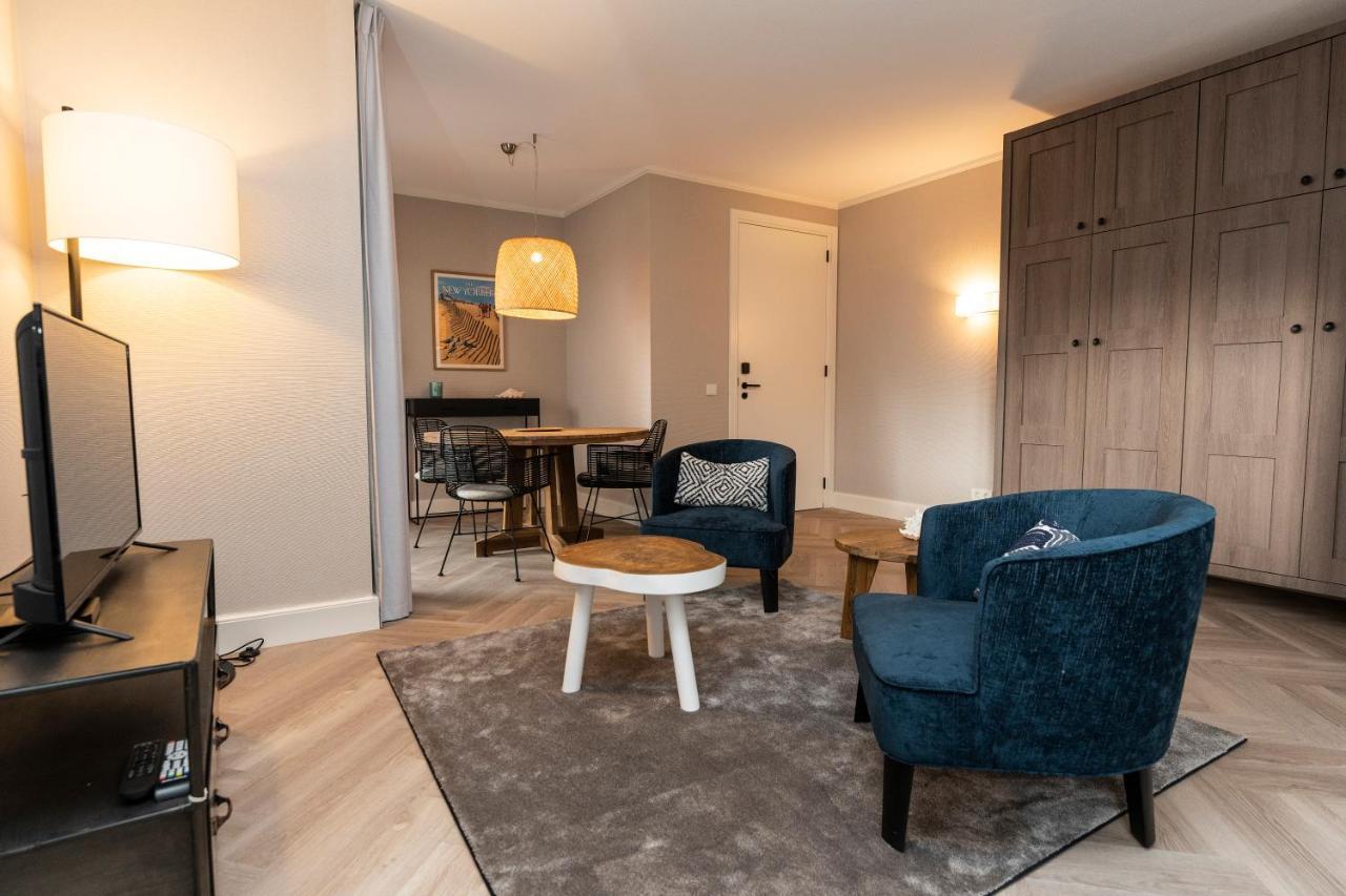 Hampton Home B&B Suites Де Коох Екстериор снимка