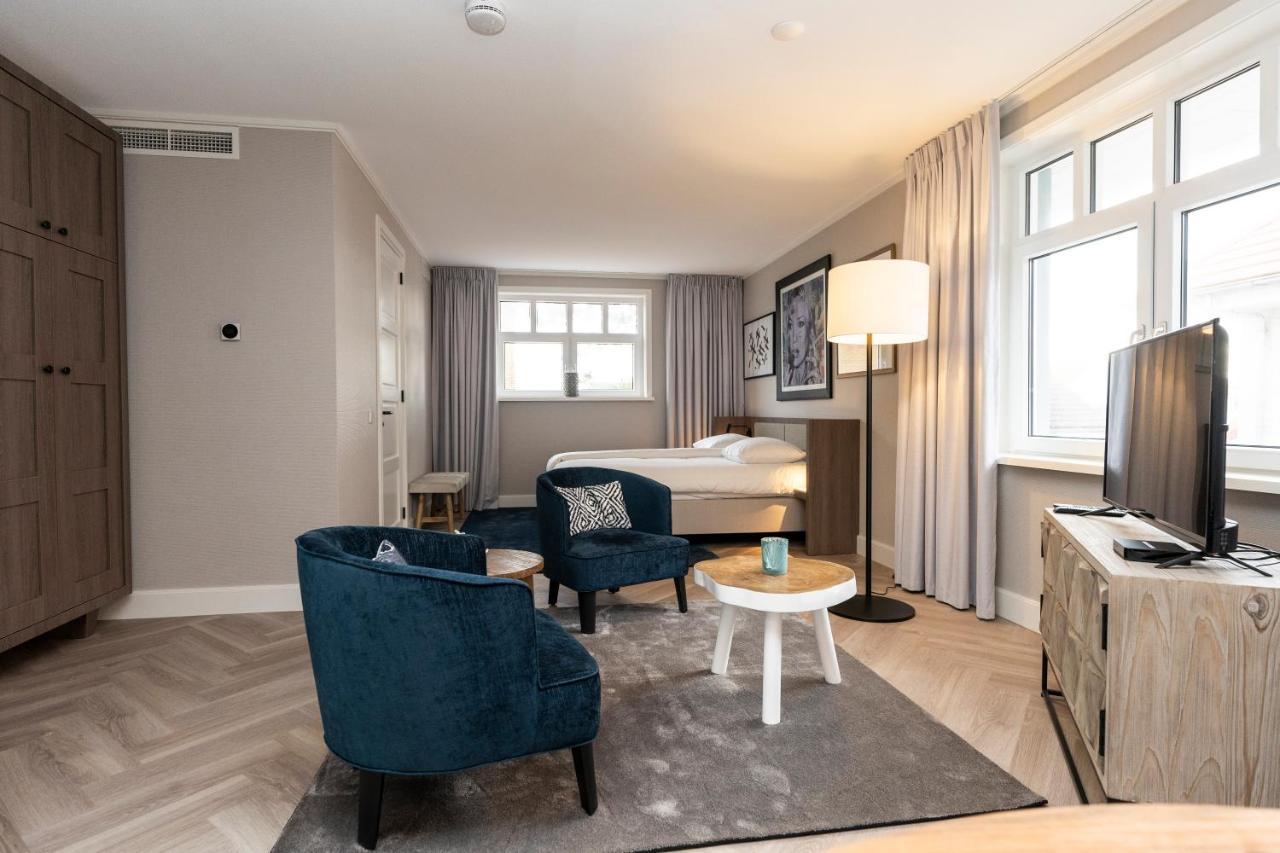 Hampton Home B&B Suites Де Коох Екстериор снимка