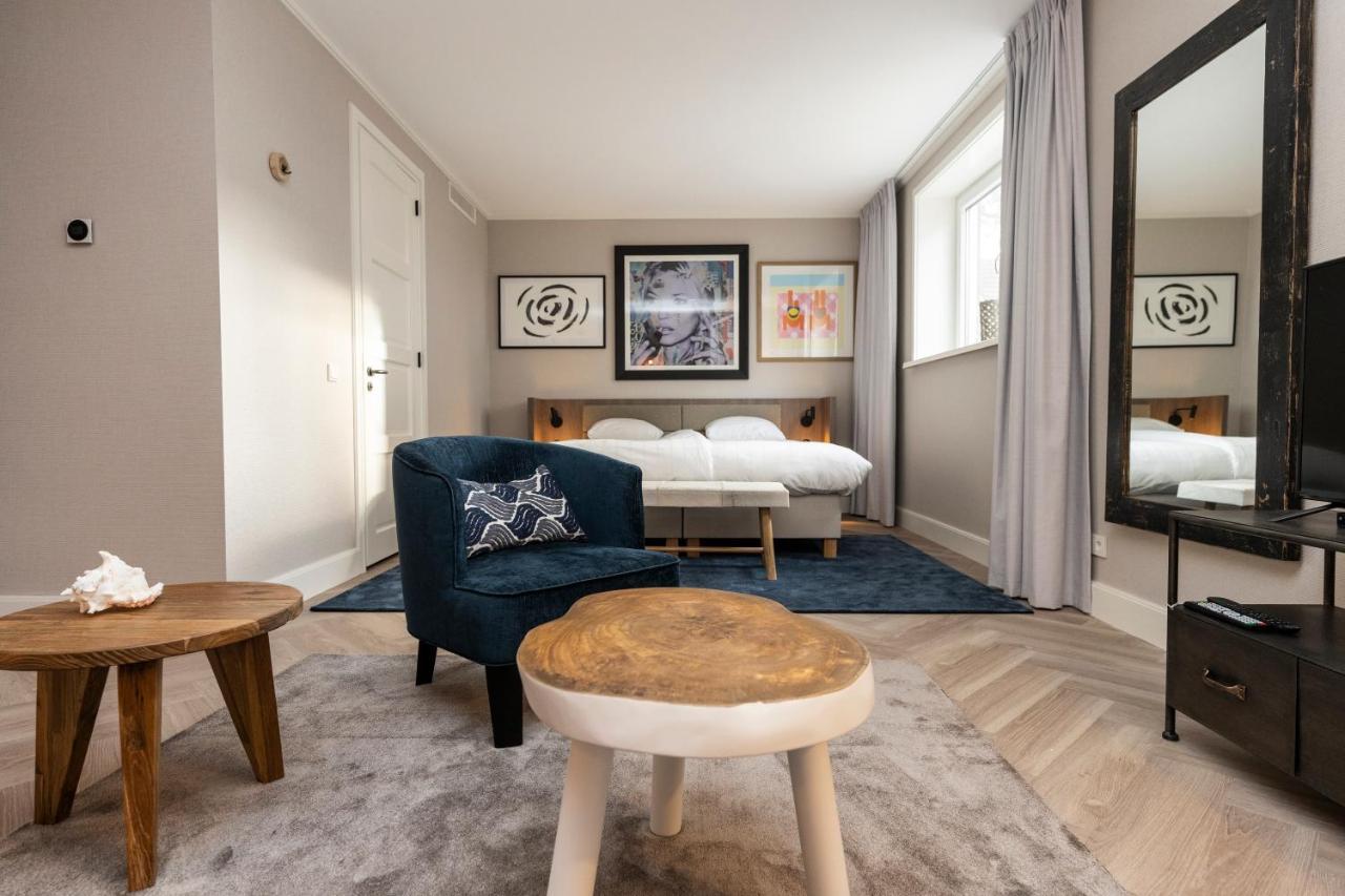 Hampton Home B&B Suites Де Коох Екстериор снимка